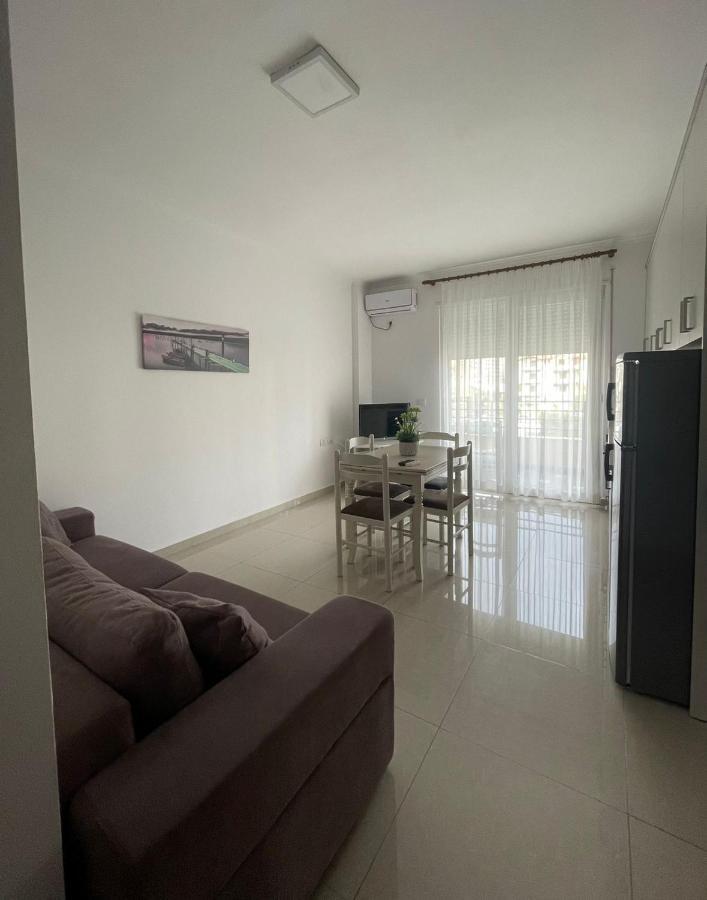 Kraal Apartments Влёра Экстерьер фото