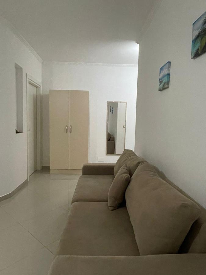 Kraal Apartments Влёра Экстерьер фото