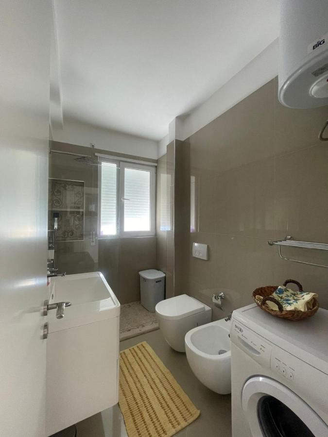 Kraal Apartments Влёра Экстерьер фото
